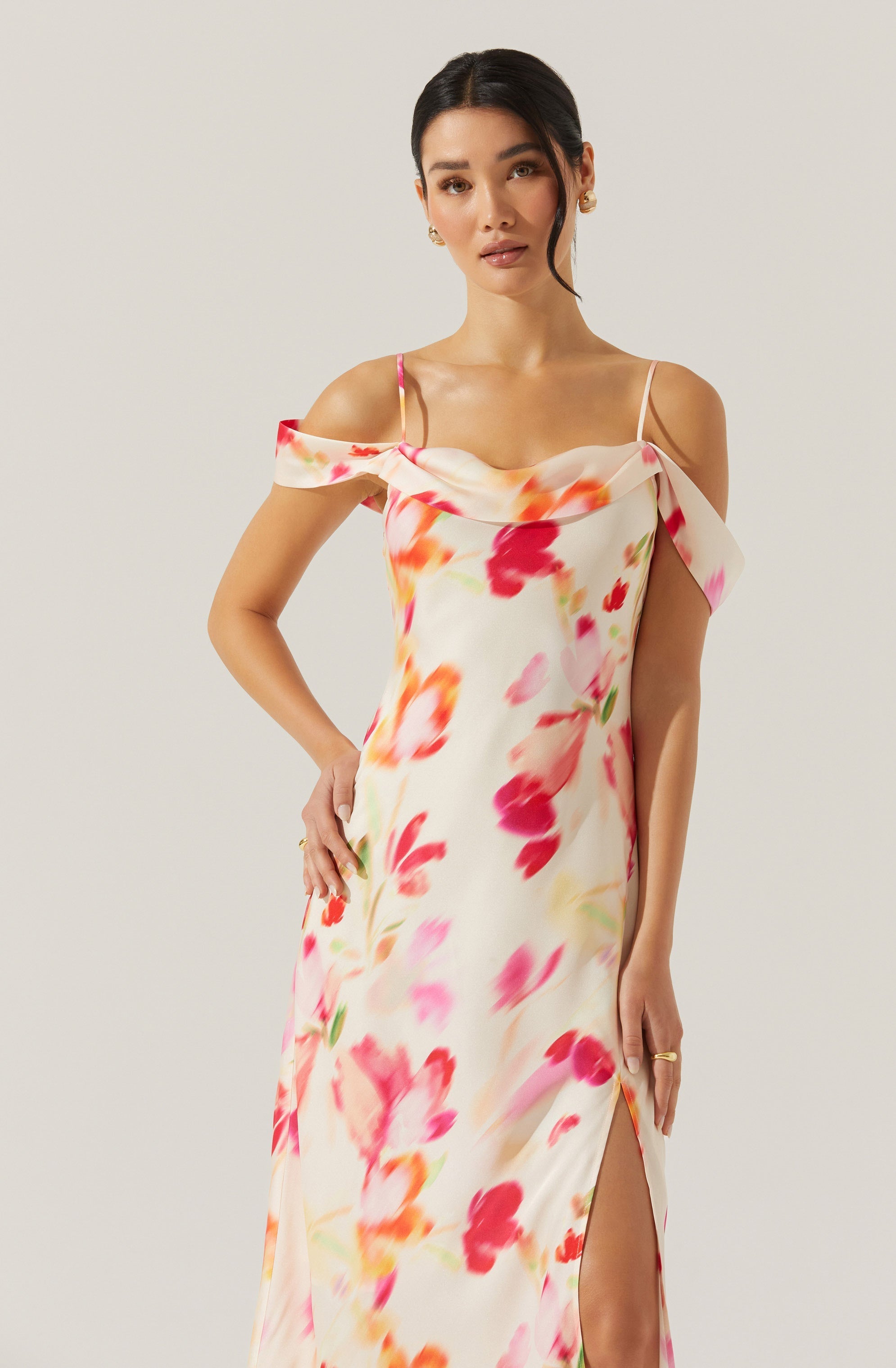 Kitura Cold Shoulder Floral Maxi Dress