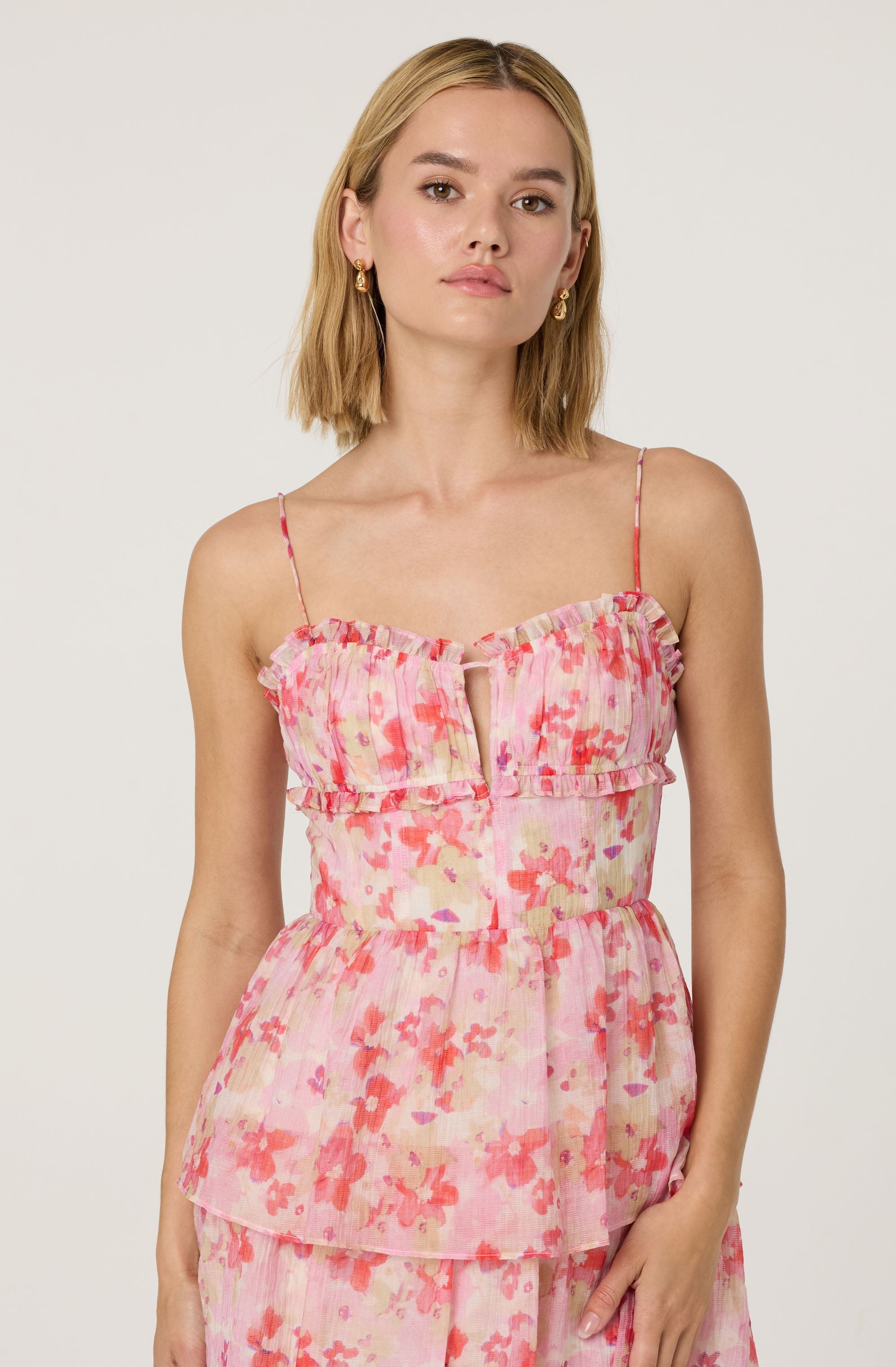 Vonnessa Pleated Floral  Maxi Dress