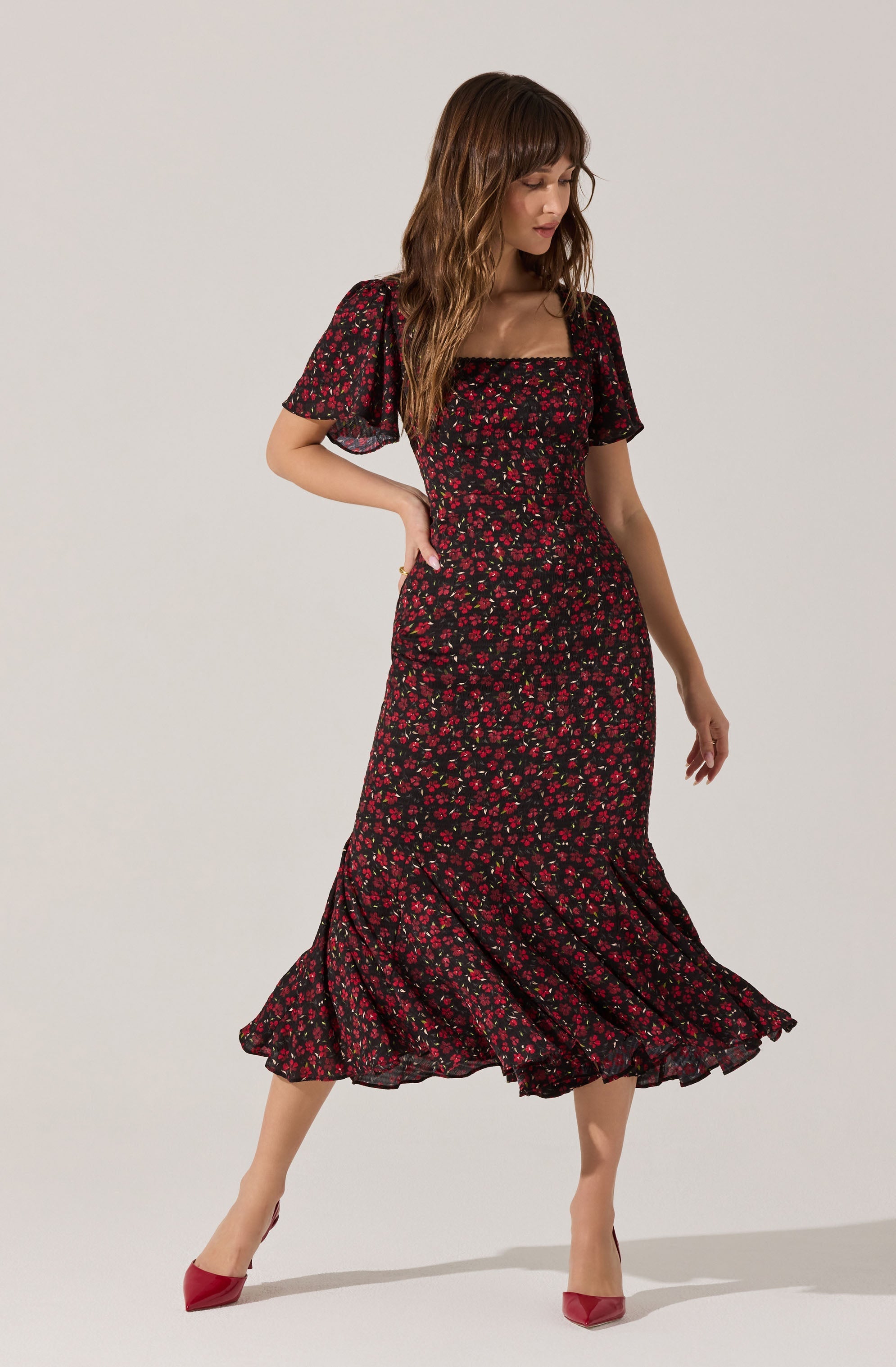 Sara Floral Lace Trim Dress