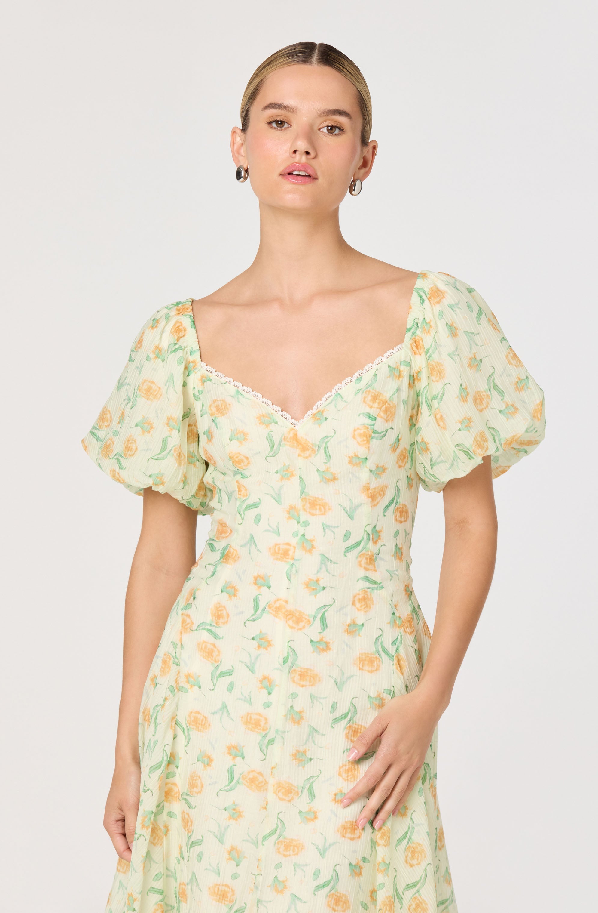 Mayra Crinkle Floral Midi Dress