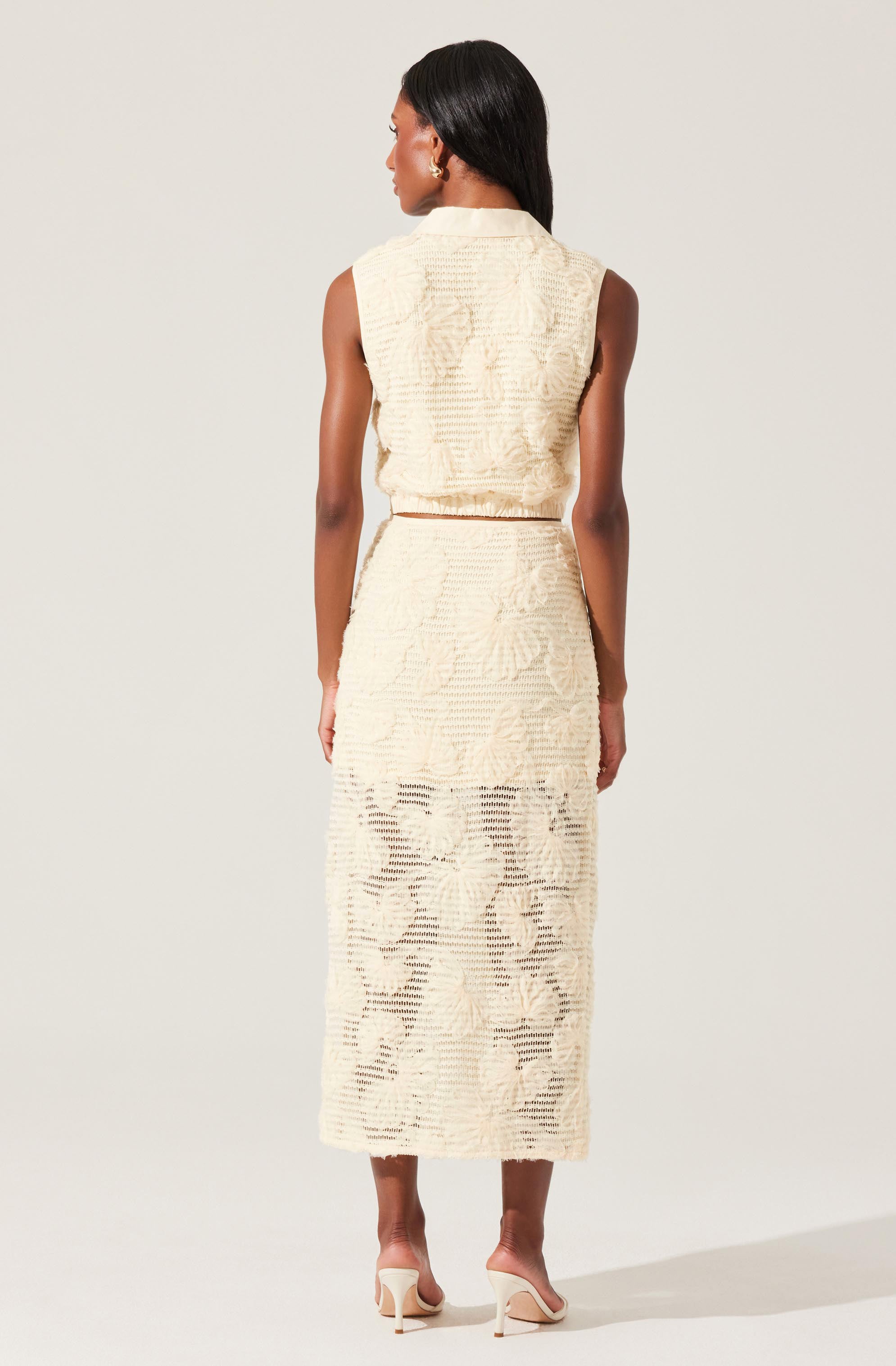 Sol Textured Floral Knit Midi Skirt