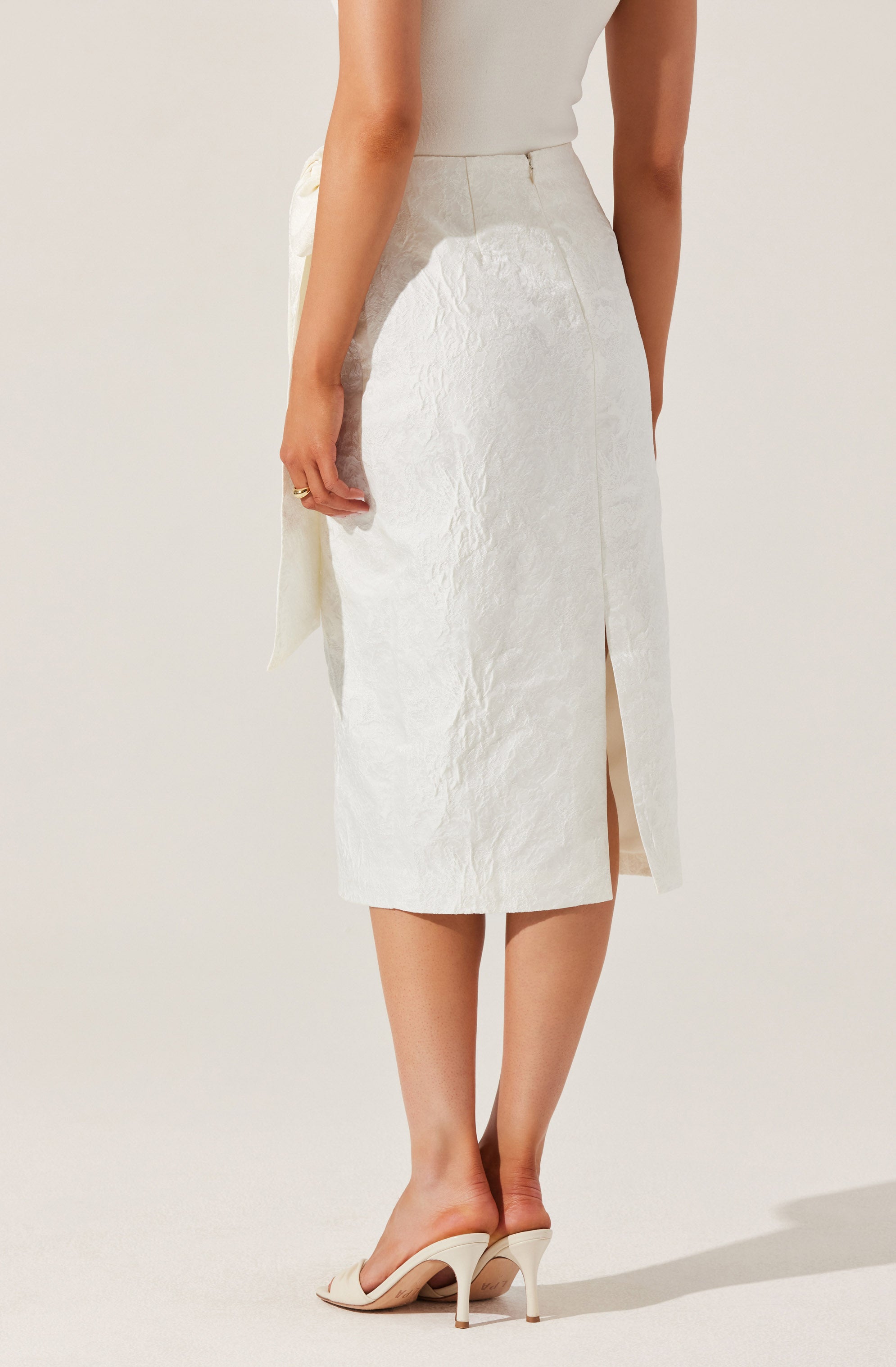 Jazmine Floral Jacquard Midi Skirt