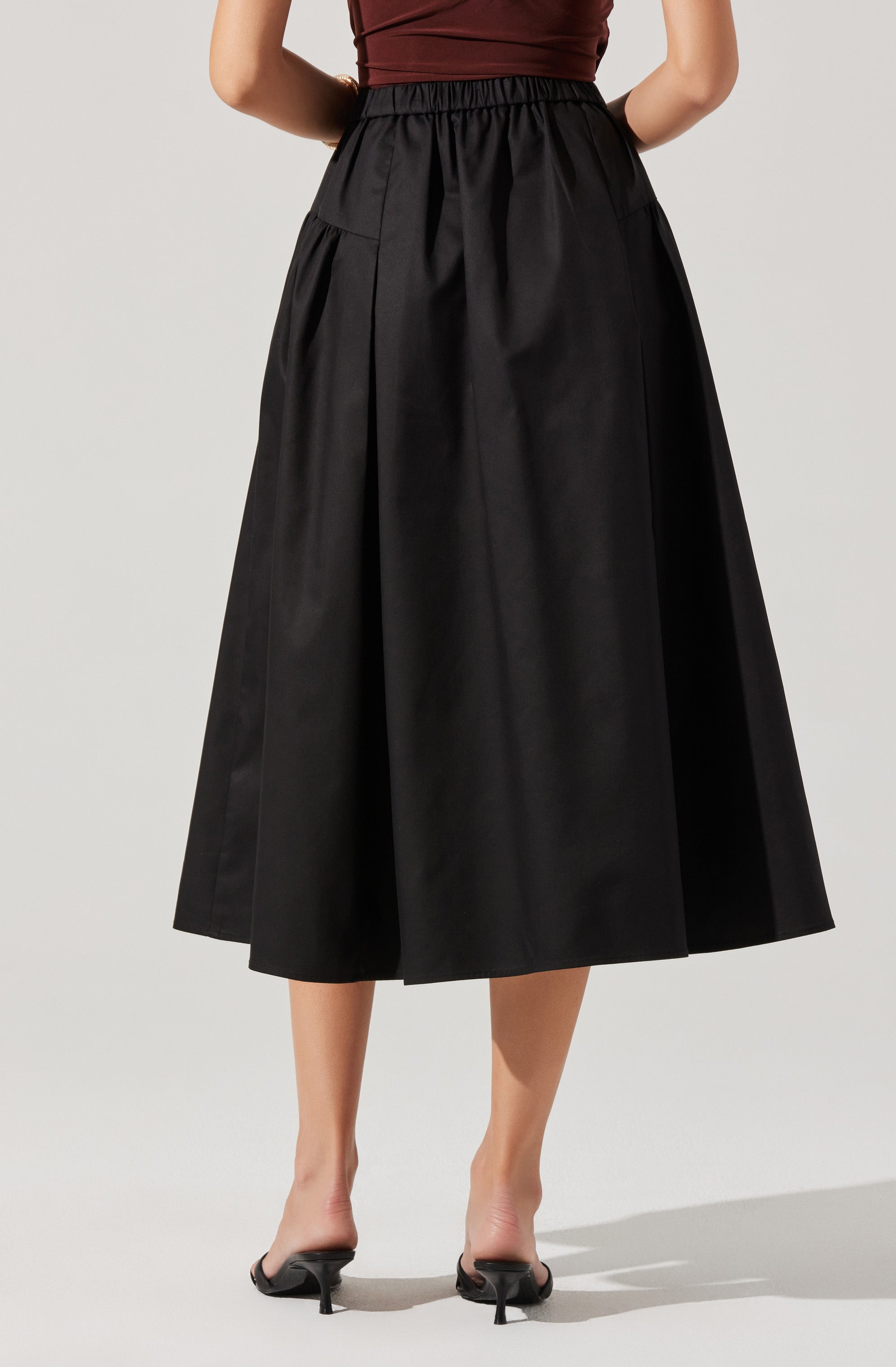 Laila Ruched Detail Midi Skirt
