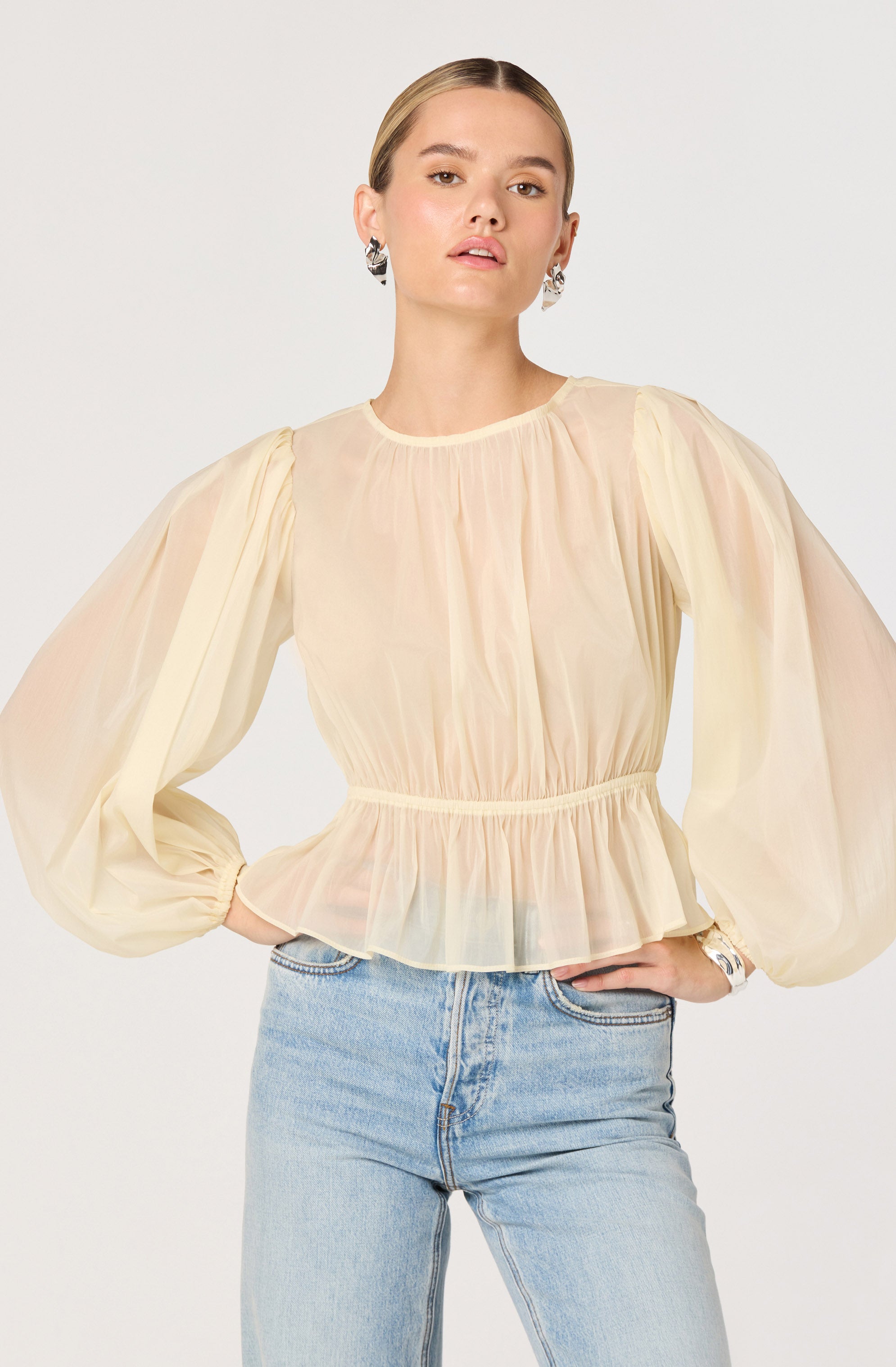 Amie Sheer Baloon Sleeve Top