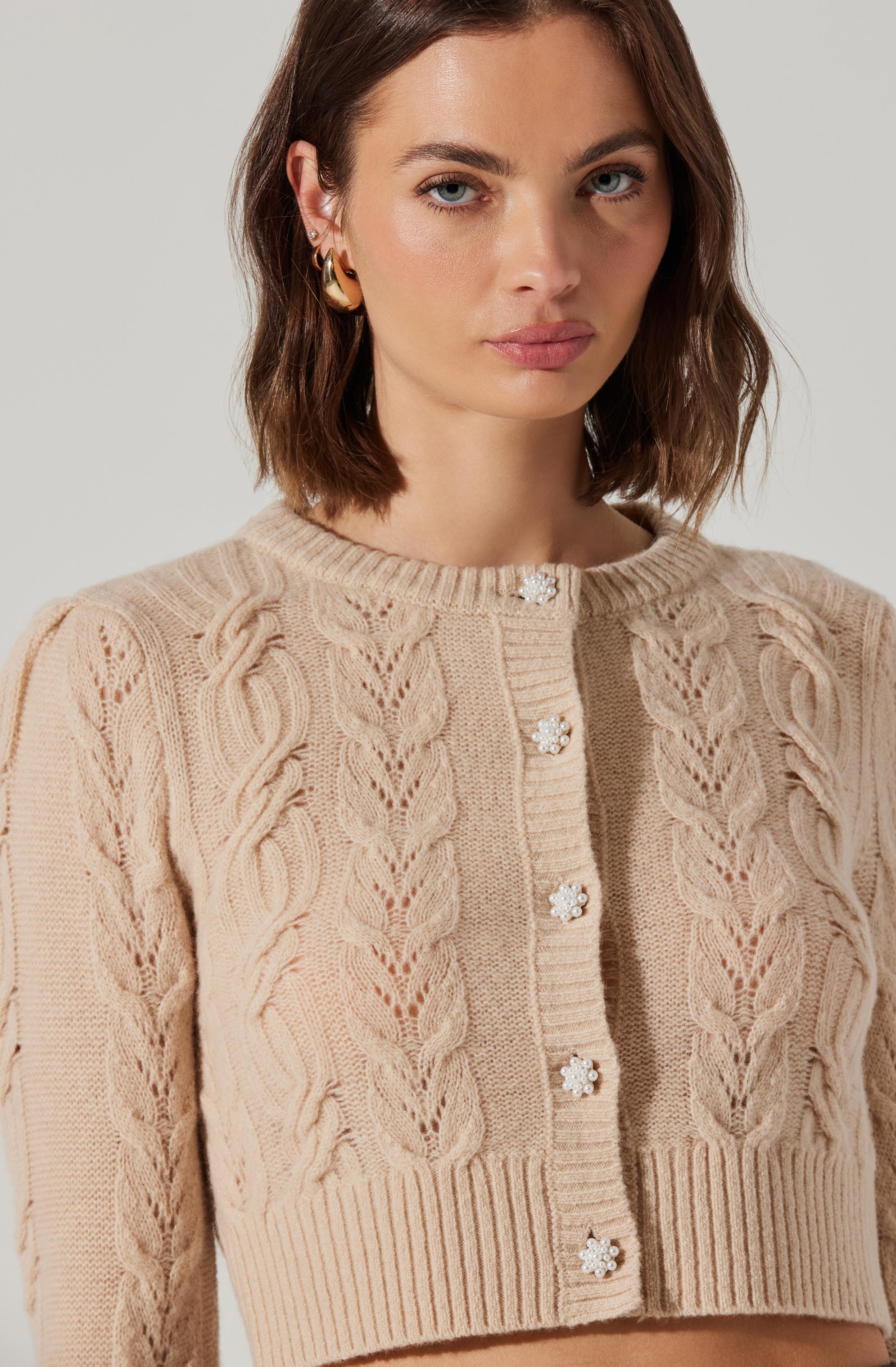 Peri Cable Knit Cropped Cardigan