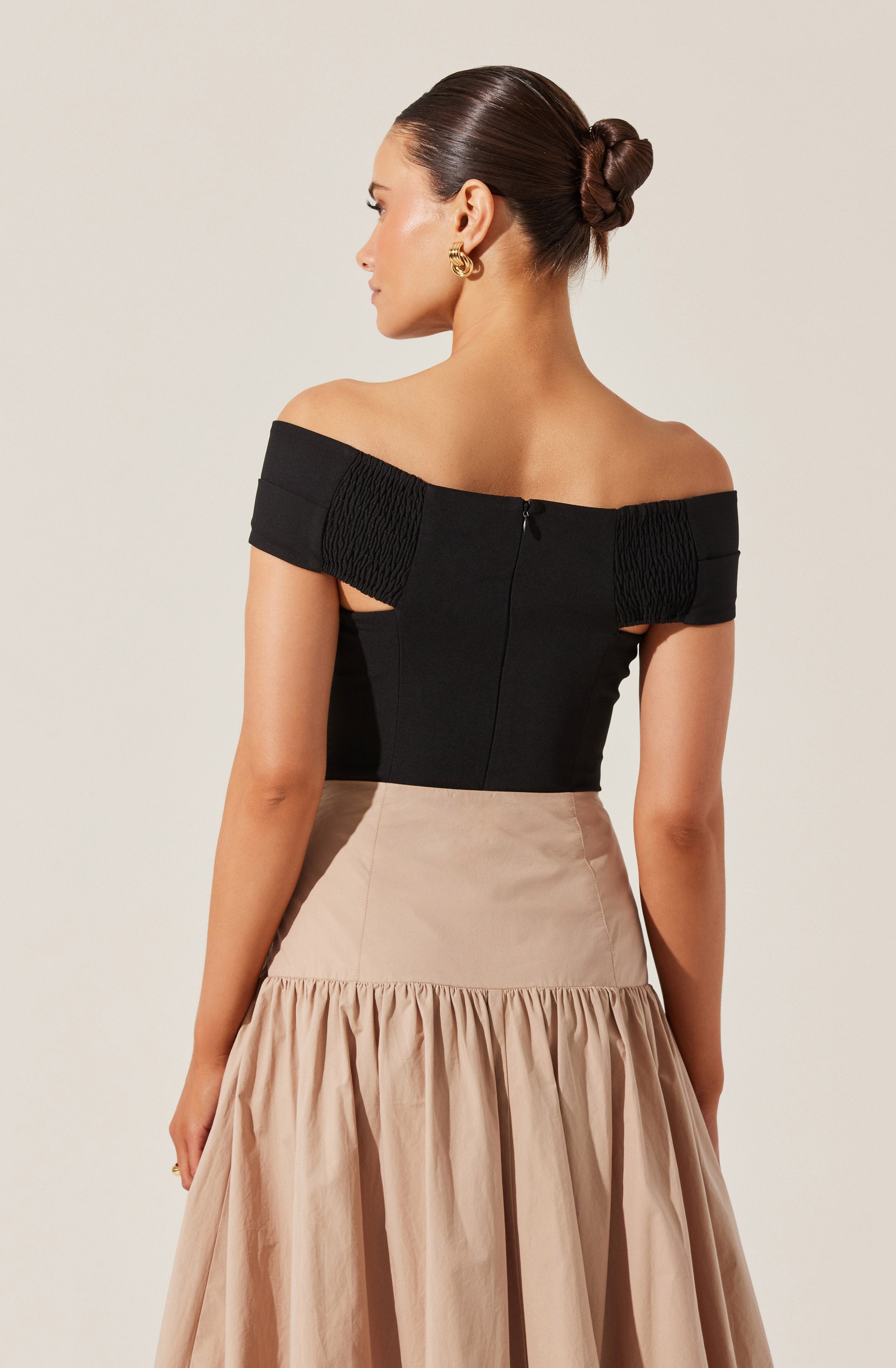 Catherine Twist Off Shoulder Top
