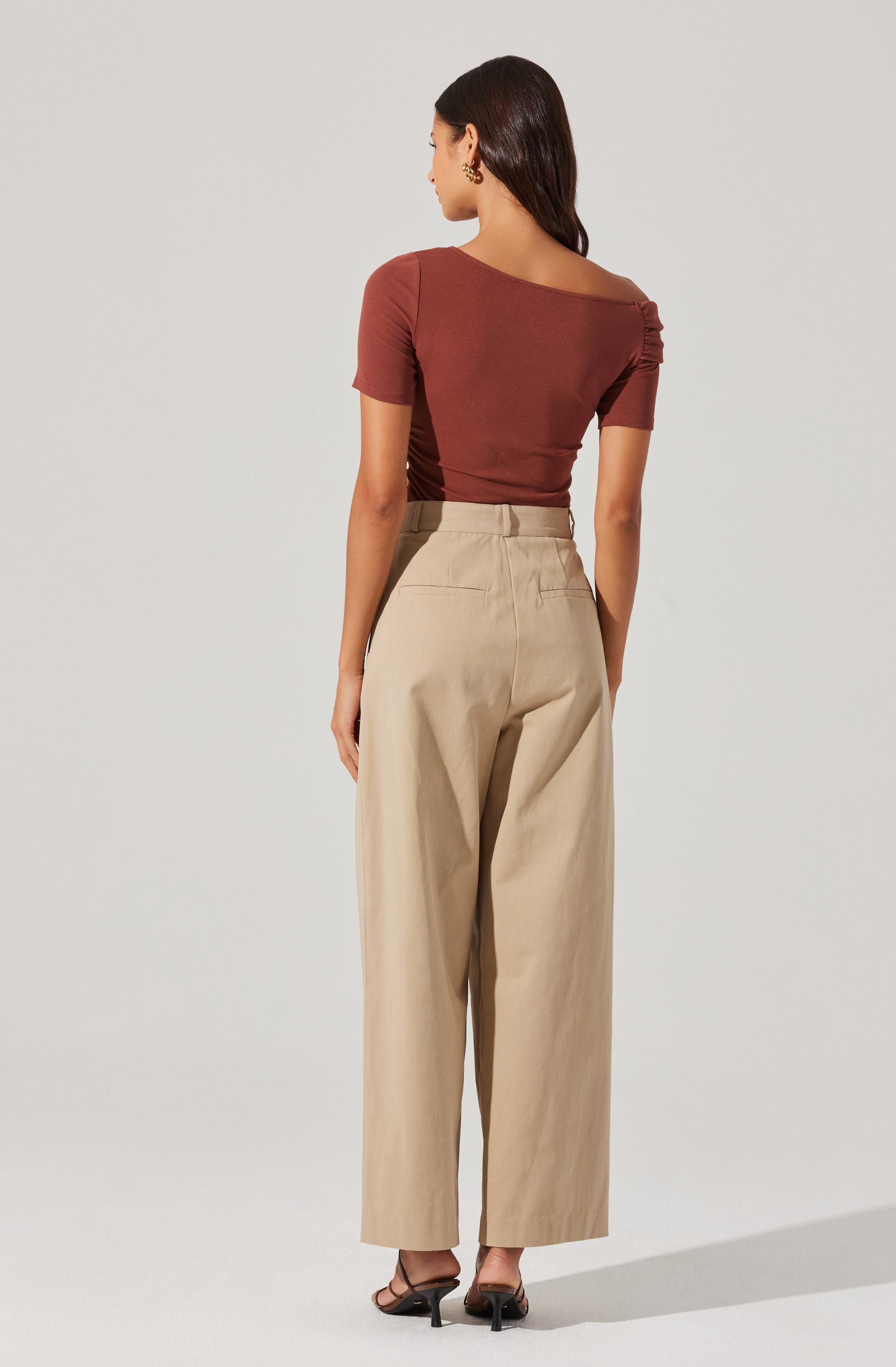 Saylah Off Shoulder Twist Top