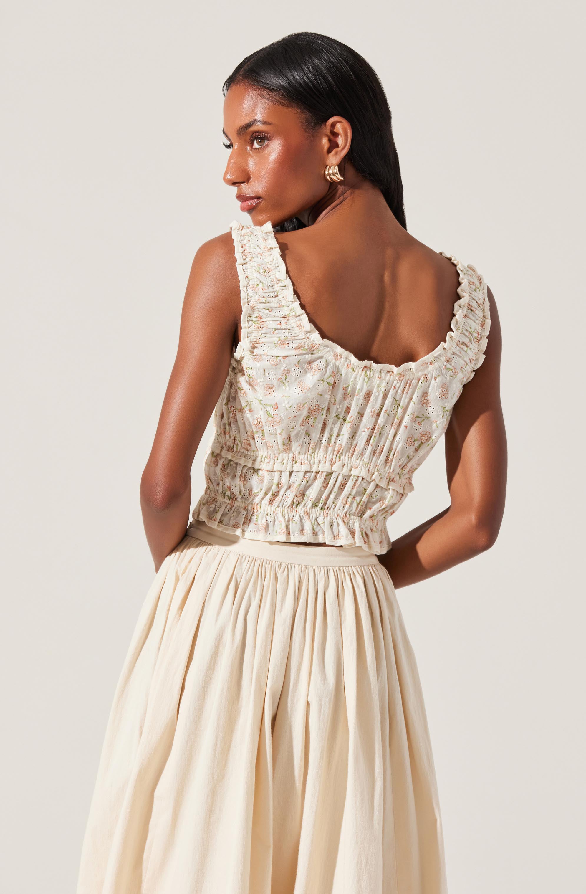 Kissel Floral Eyelet Cropped Top