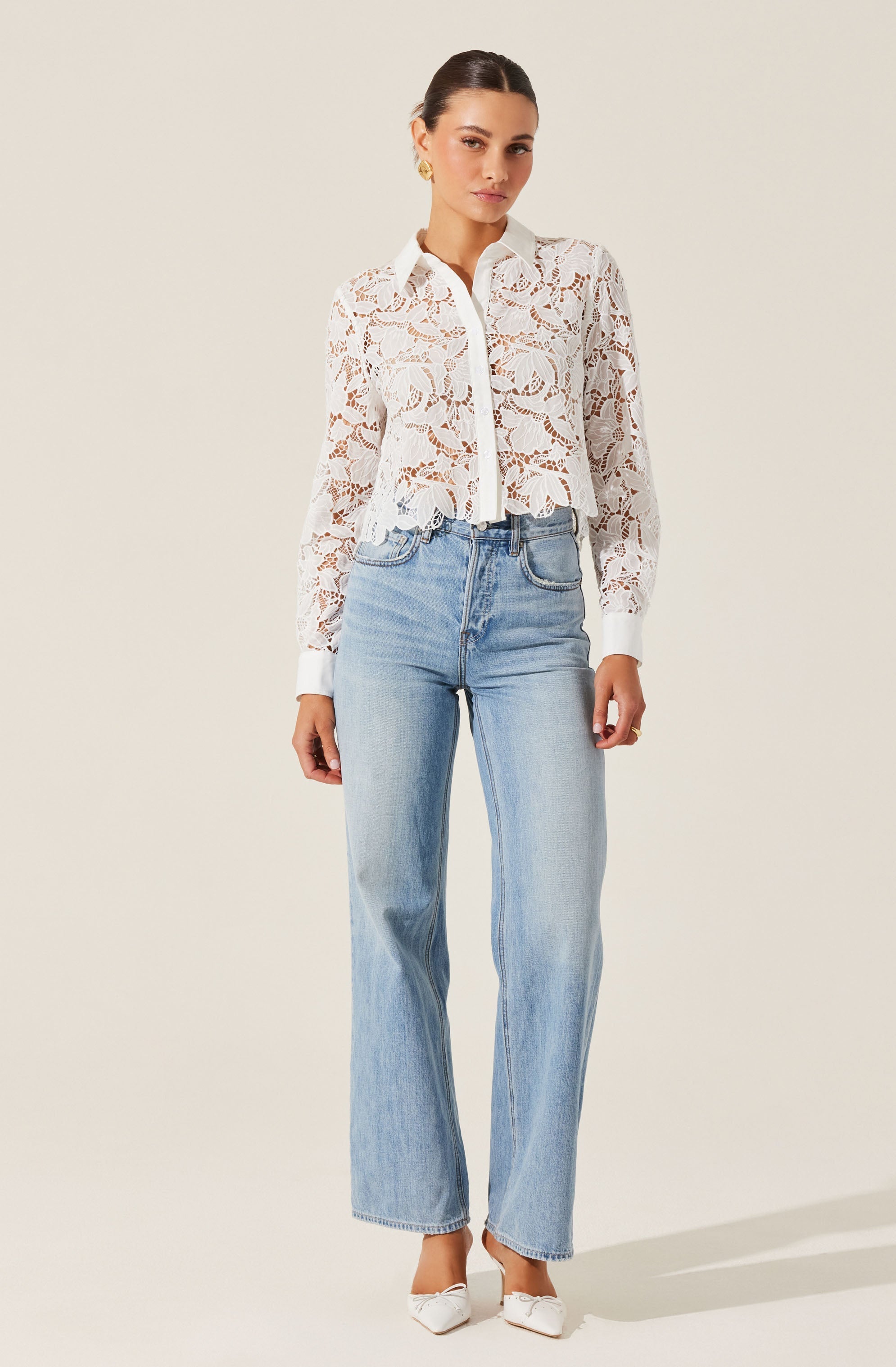 Isabis Floral Lace Top