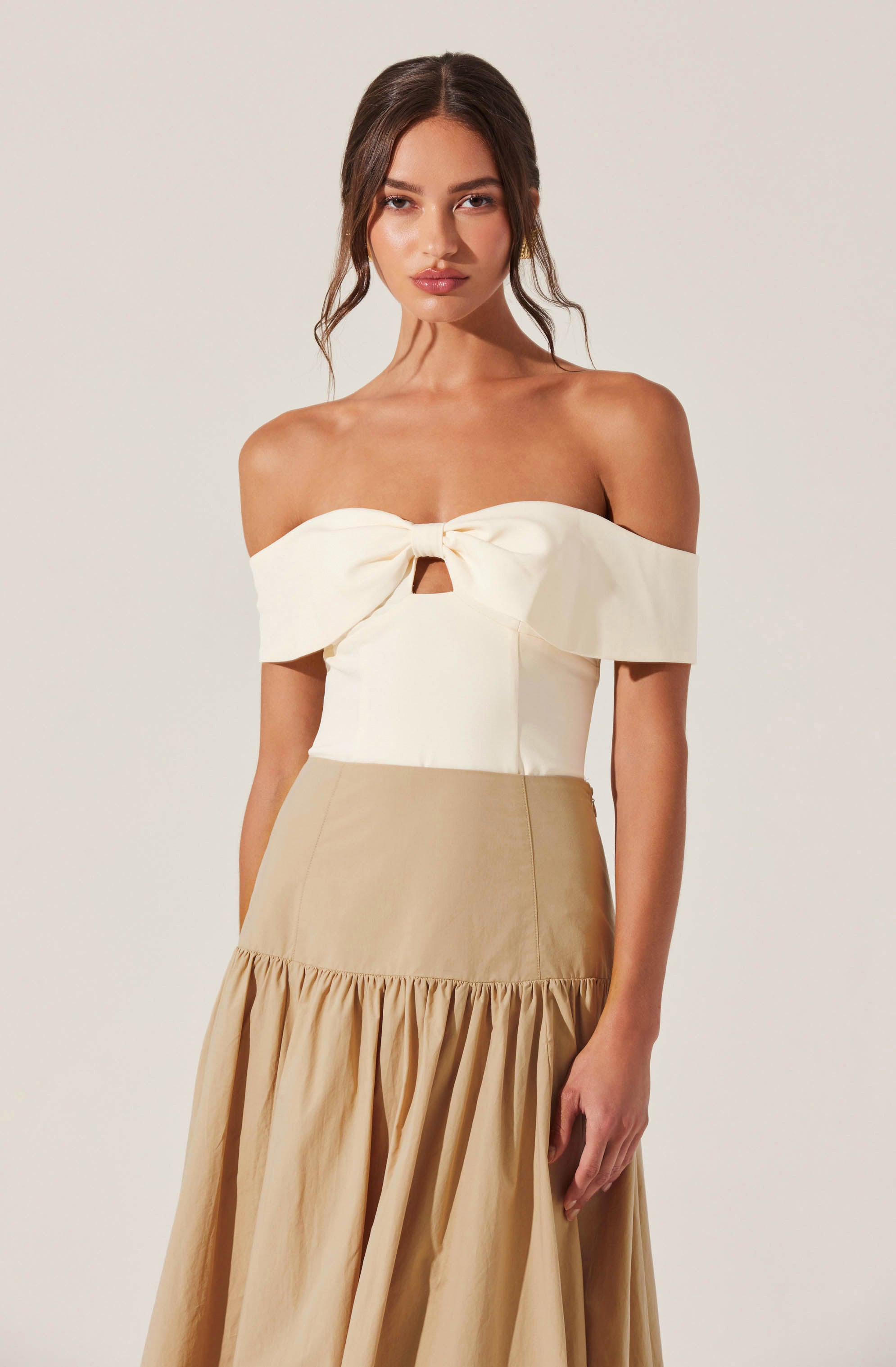 Telayna Off Shoulder Bow Top