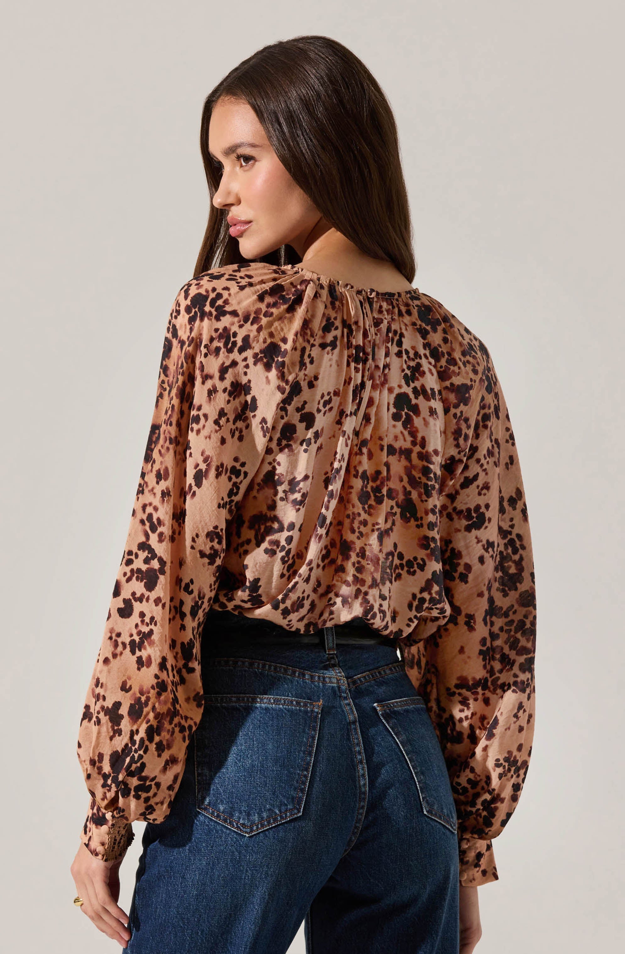 Reyen Leopard Balloon Sleeve Top