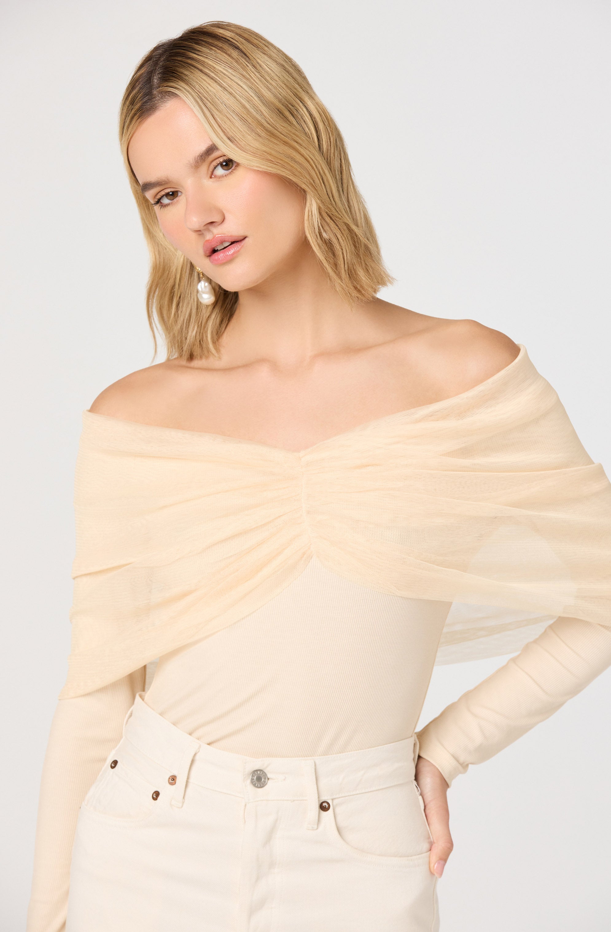 Julieta Ribbed Off Shoulder Top