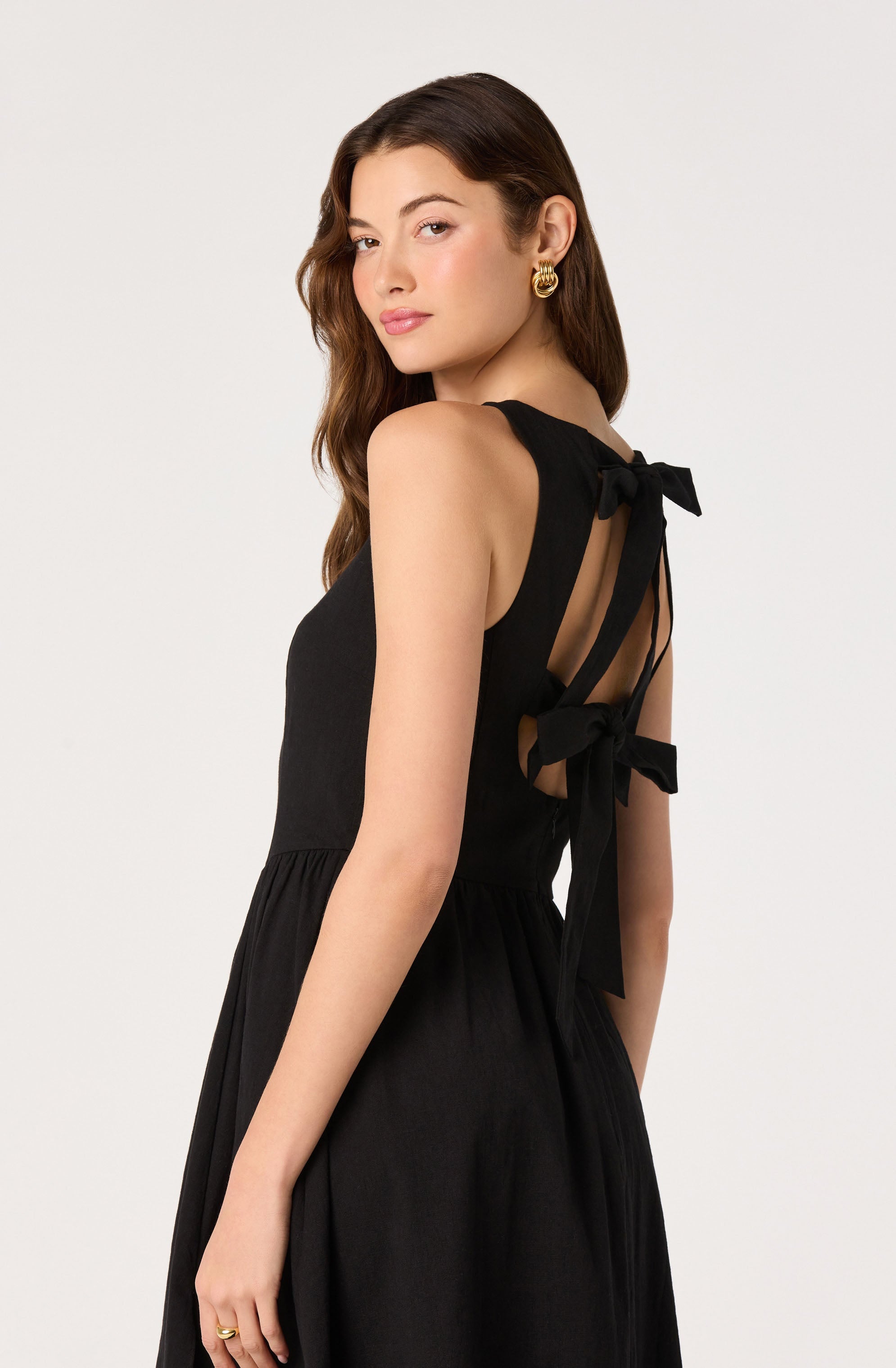 Bow Back Apron Midi Dress