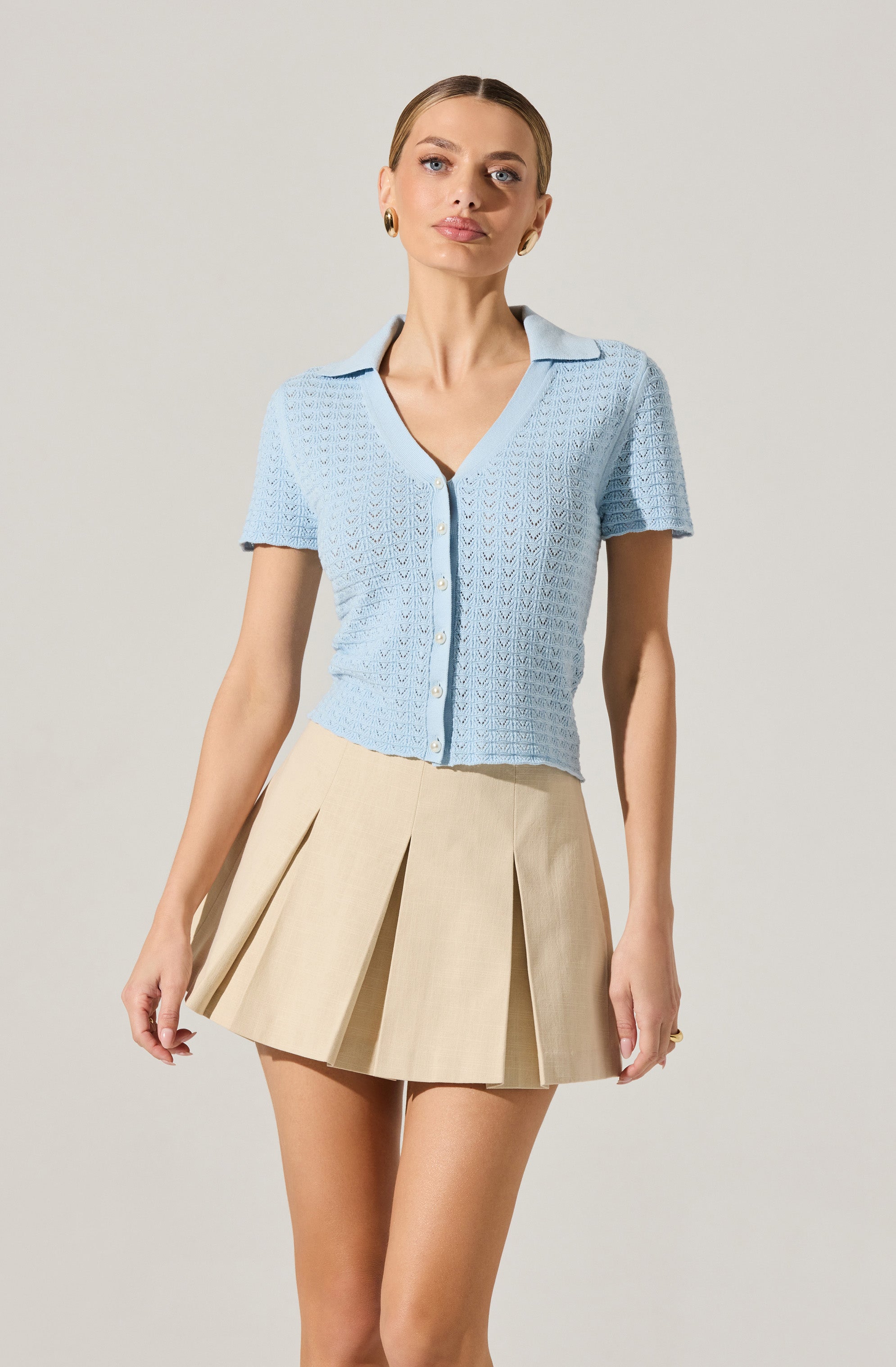 Wide pleat mini skirt