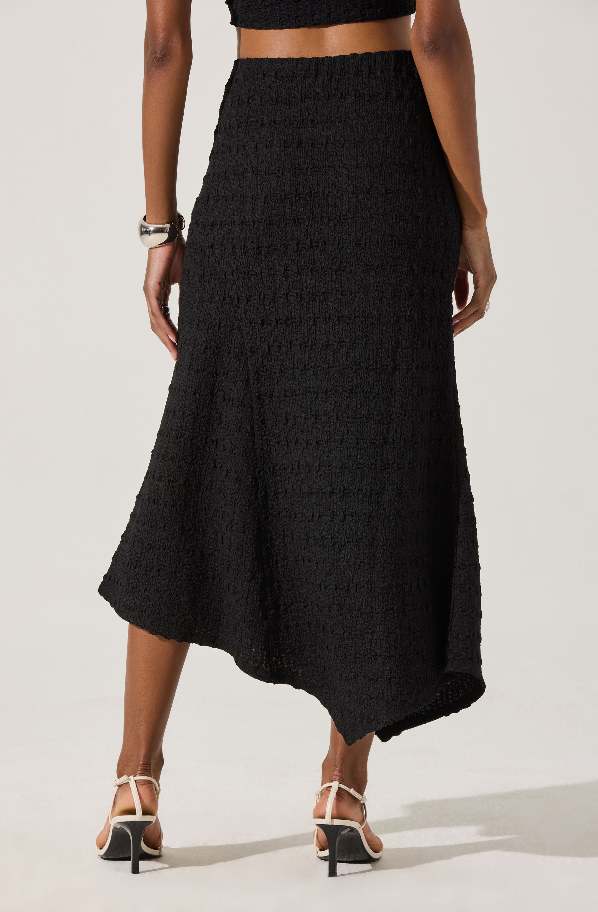 Textured Asymmetric Knit Skirt
