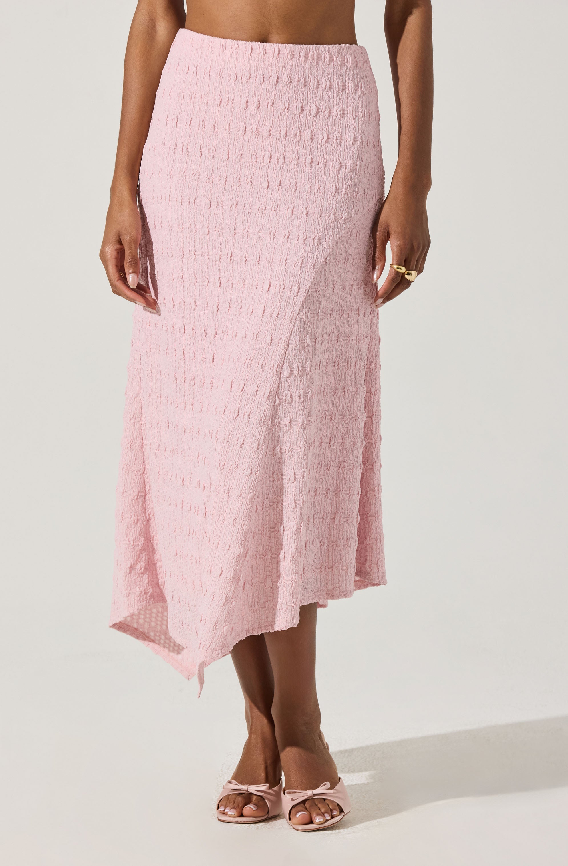 Textured Asymmetric Knit Skirt
