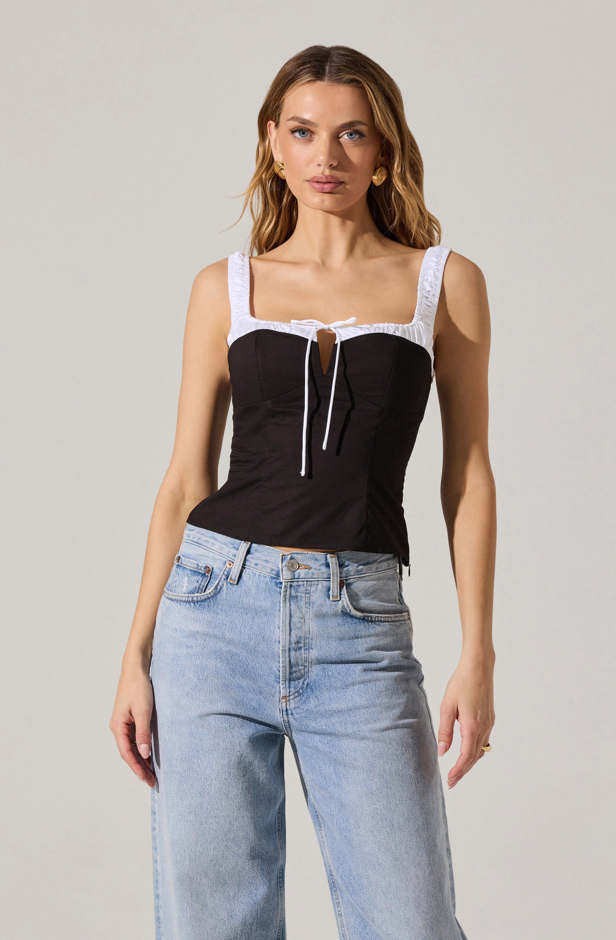 Contrast Milkmaid Top
