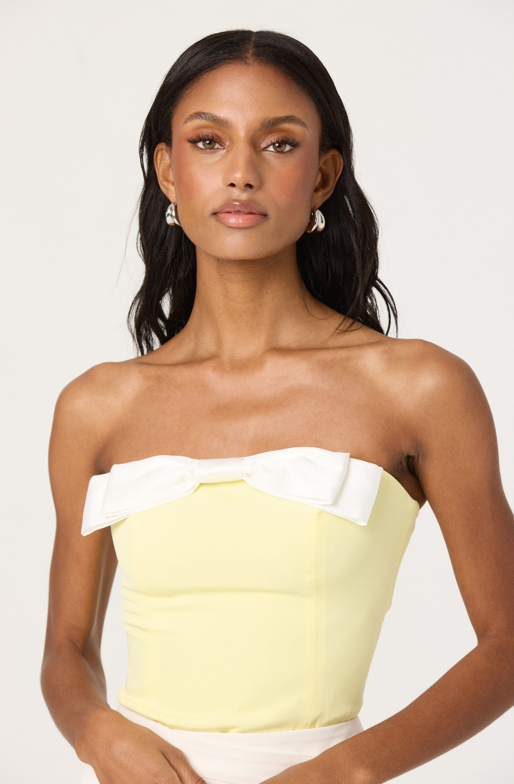 Contrast Bow Strapless Top