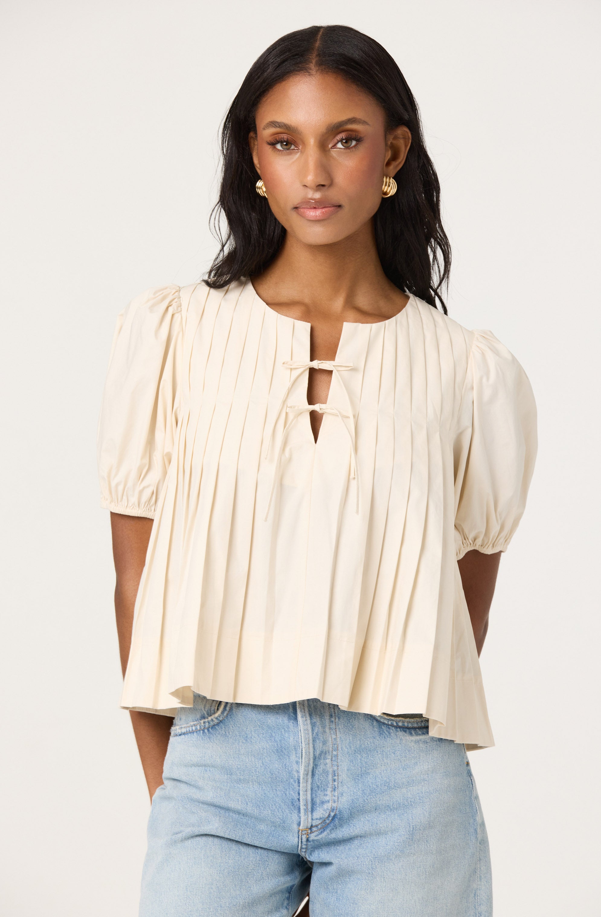 Pleated Puff Sleeve Top