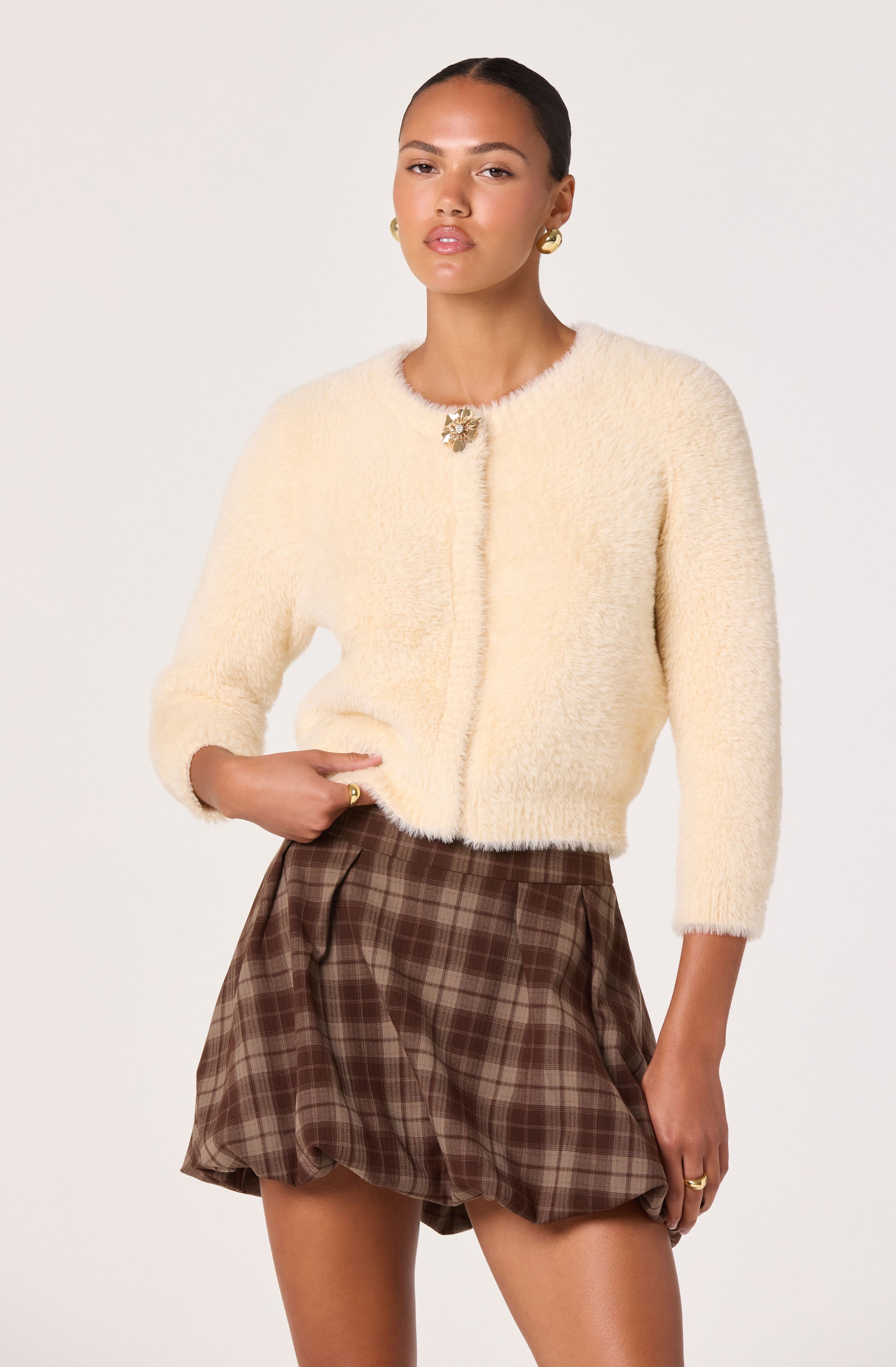 Fuzzy Cropped Cardigan
